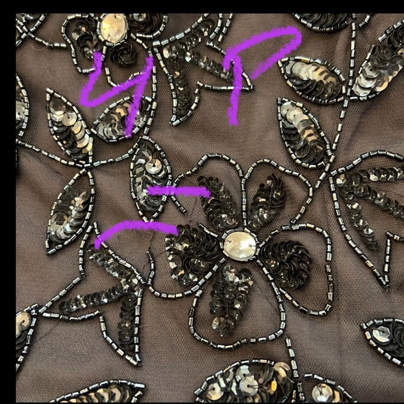 Adrianna Papell Jewel Neck Short Flutter Sleeve Floral Beaded Sheath Midi Dress - Picture 16 of 16